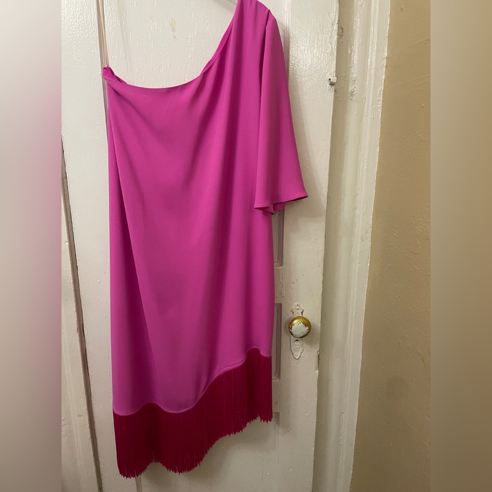Fuchsia pink one shoulder dress. Perfect for any occasion